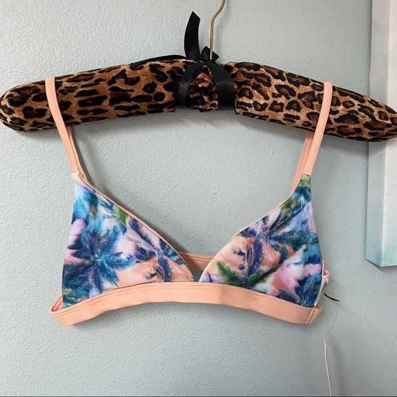 Dippin Daisy’s Palm Triangle Bikini Top - M - Picture 1 of 6